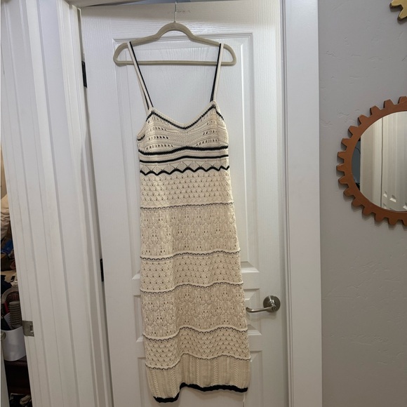 Commense Cream and Black Patterned Maxi Dress - Picture 2 of 5